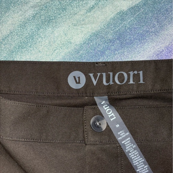 Vuori Cascade Tech Chino Pant Men's Chino Pants Dark Oregano size 38 - Picture 6 of 11